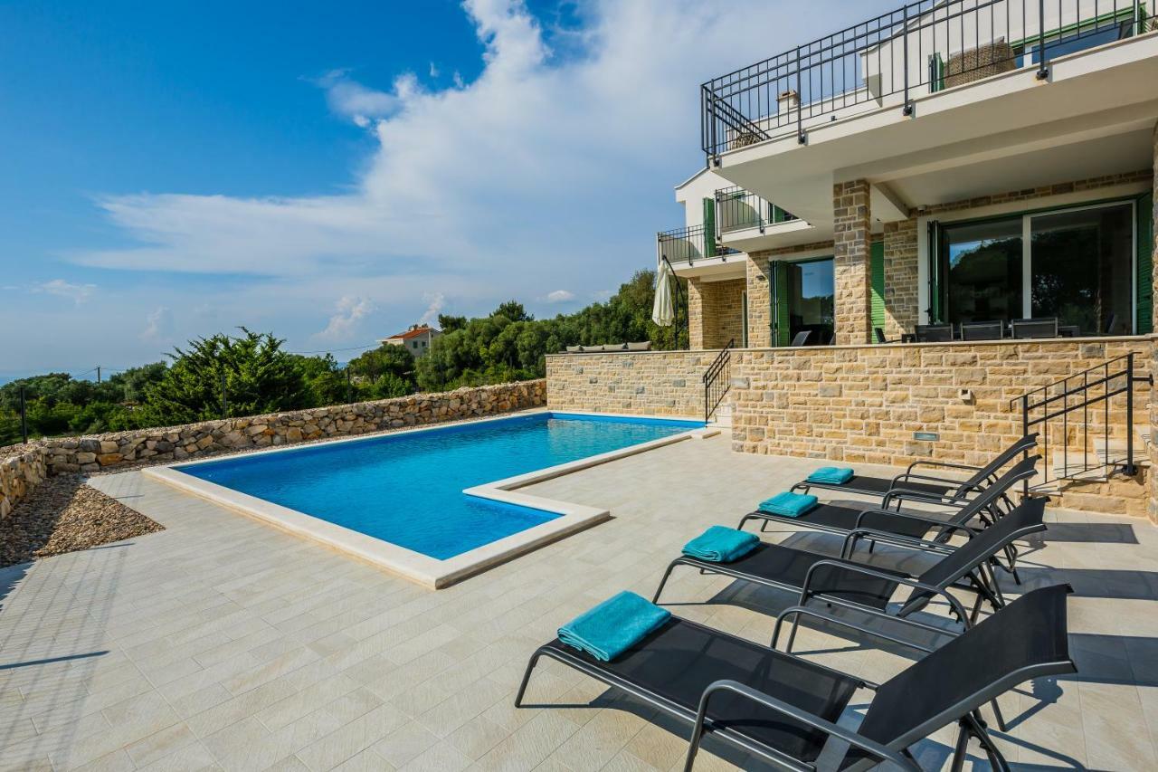נובליה Villa Bramasole Lun מראה חיצוני תמונה
